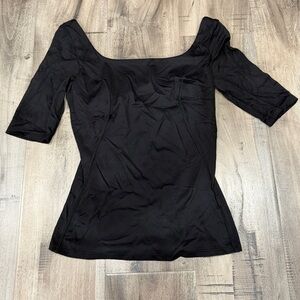 Lululemon Elegant Black Women's Top
